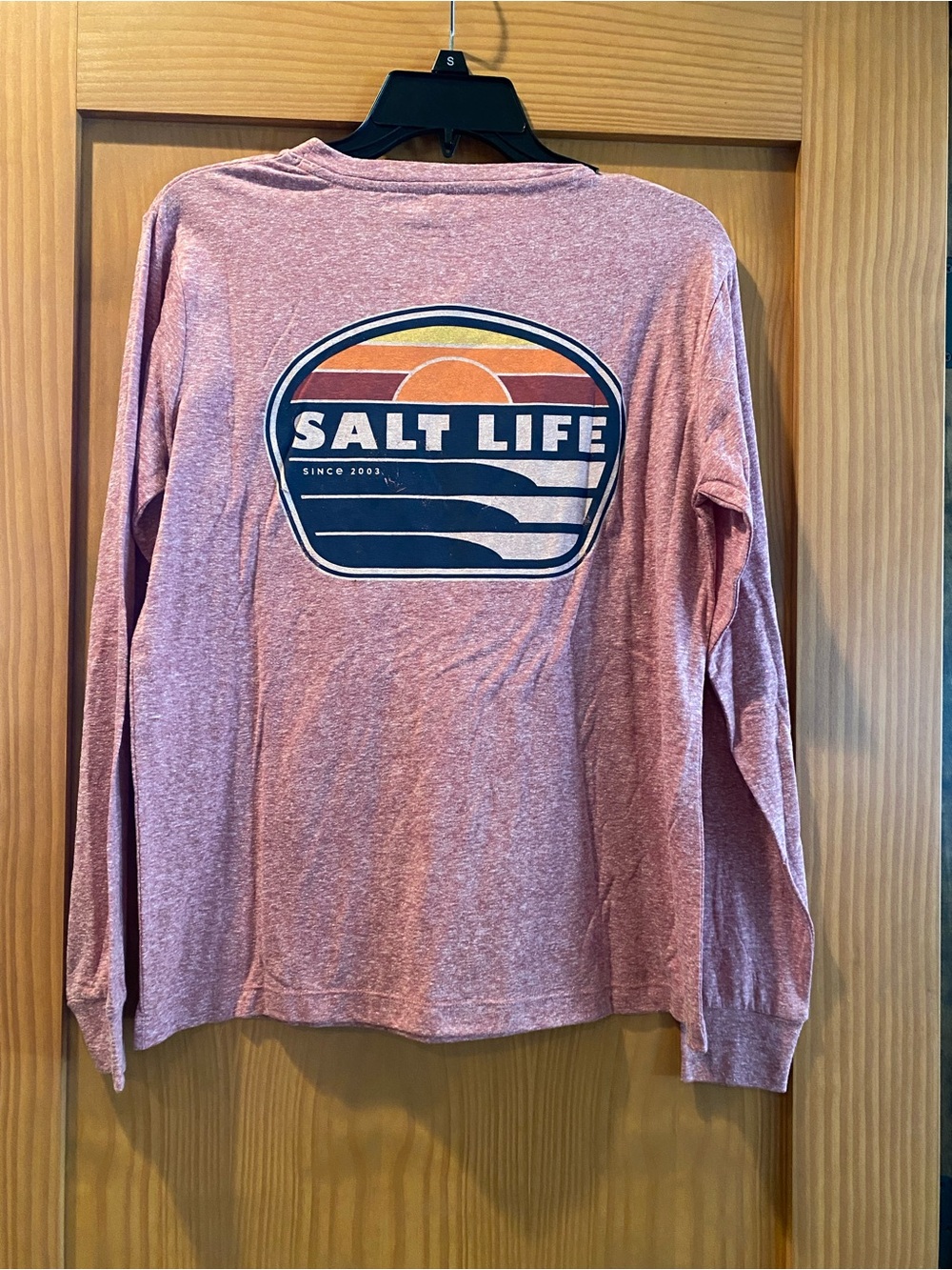 Salt Life Women’s Heather Red Distressed T-Shirt Long Sleeve NWT Size S
